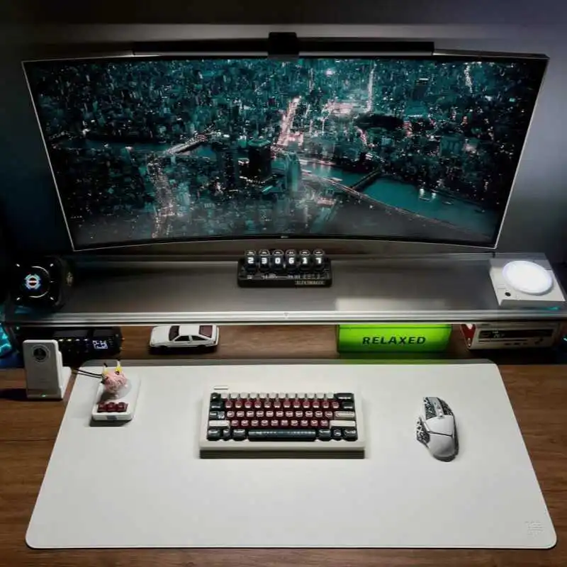 Aluminium monitorstandaard Acr - Desk Setup Monitor And Laptop recensie en prijs